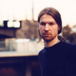 new song // Aphex Twin : "minipops 67 [120.2][source Field Mix]"